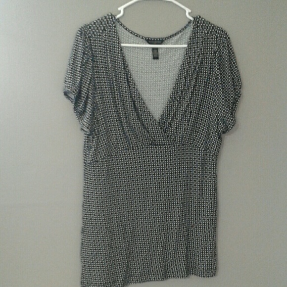 Banana Republic Tops - Banana Republic  short-sleeved top